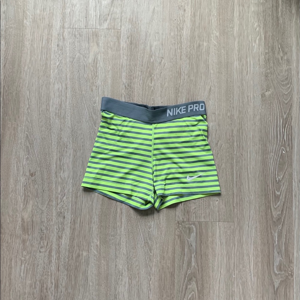 Nike Pro spandex